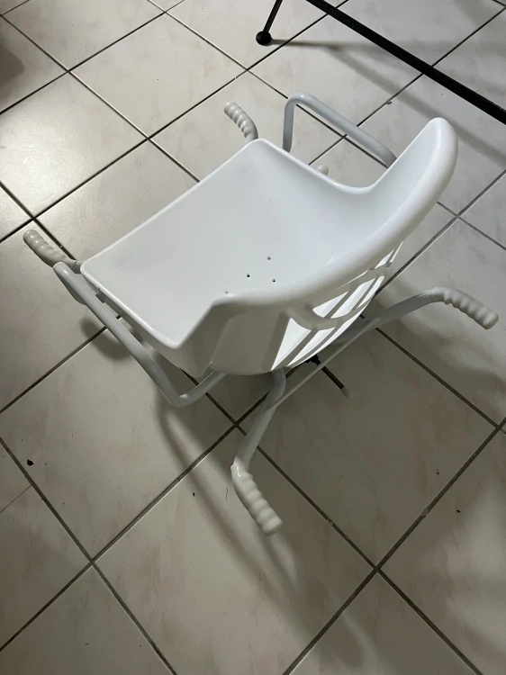 Otočná sedačka na vanu - BAZAR