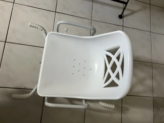 Otočná sedačka na vanu - BAZAR